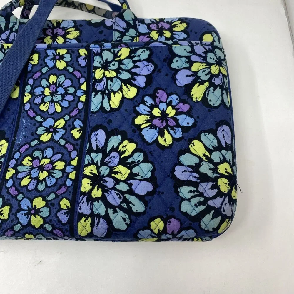 Vera Bradley Indigo Pop Messenger Laptop Adjustable 17